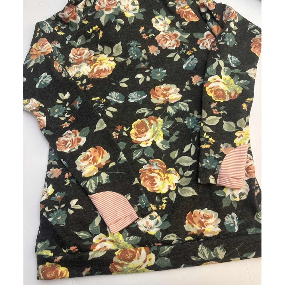 Ampersand Avenue Women S Black Floral Long Sleeves Double Hood Sweatshirt Pocket
